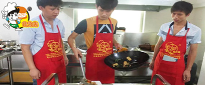 湖南大碗菜项目实际操作内容二 湖南大碗菜各种菜式的炒制技术；